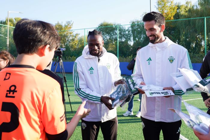 외인 듀오 ‘감보아 + 츄마시’, 일일 축구교실 코칭 실시