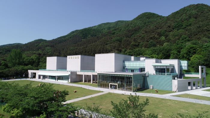 전북도립미술관, 2026년 전시 일정 공개… 국제성과 지역성 잇는 확장 행보