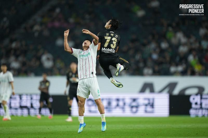 전북현대, 김예건 유럽 진출 지원… 세르비아 명문 FK 츠르베나 즈베즈다 이적